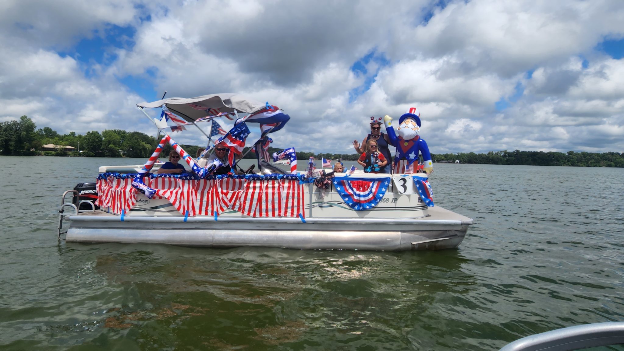 Photo of one of the floats from the 2022 Boat Parade