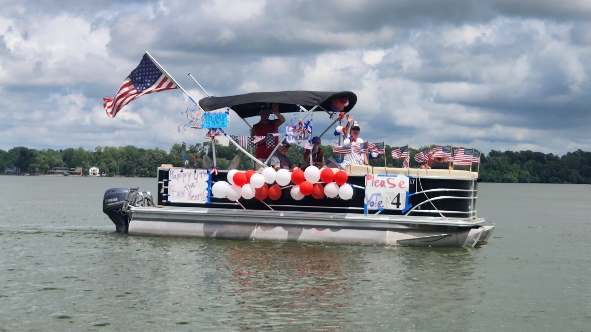Photo of one of the floats from the 2022 Boat Parade